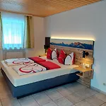 Gaestehaus Schmuckenhof Gospodarstwo agroturystyczne *