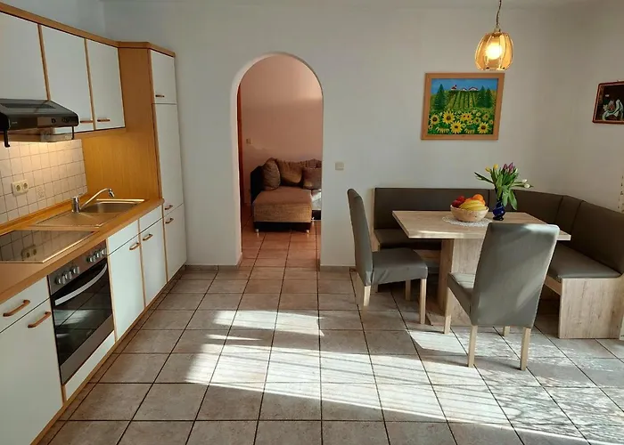 Agroturismo Gaestehaus Schmuckenhof *