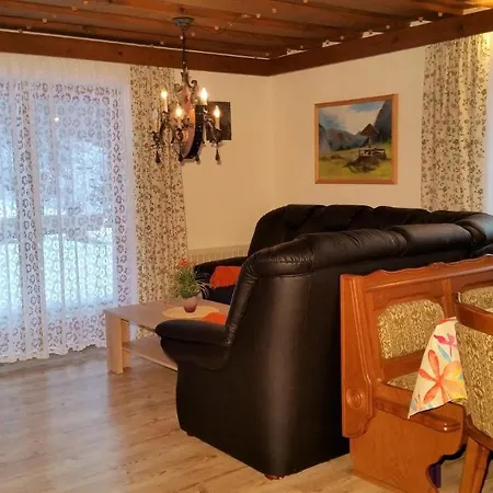 Gaestehaus Schmuckenhof Farm stay *
